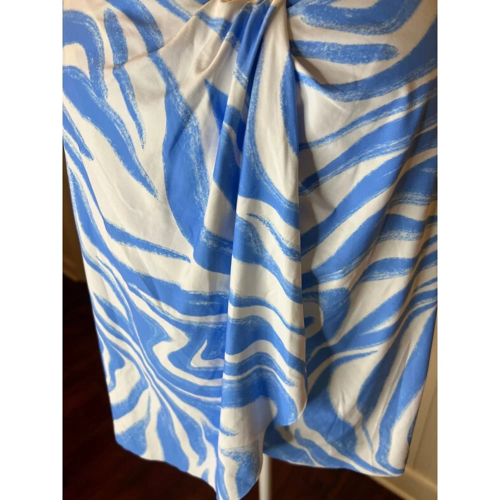 Coco Reef Blue White Swirl Print Twist Front Tankini‎ Swim Top Bra Sized 12/36D
